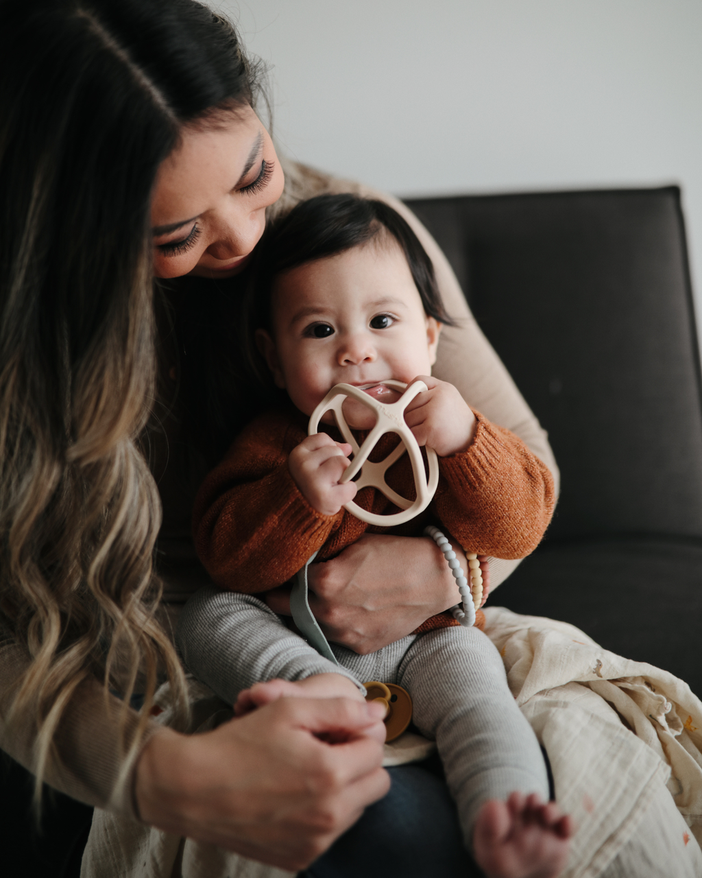 Balle de dentition - sable P'tits Loups Shop